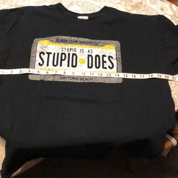 Used t short sizeS - Picture 6 of 11